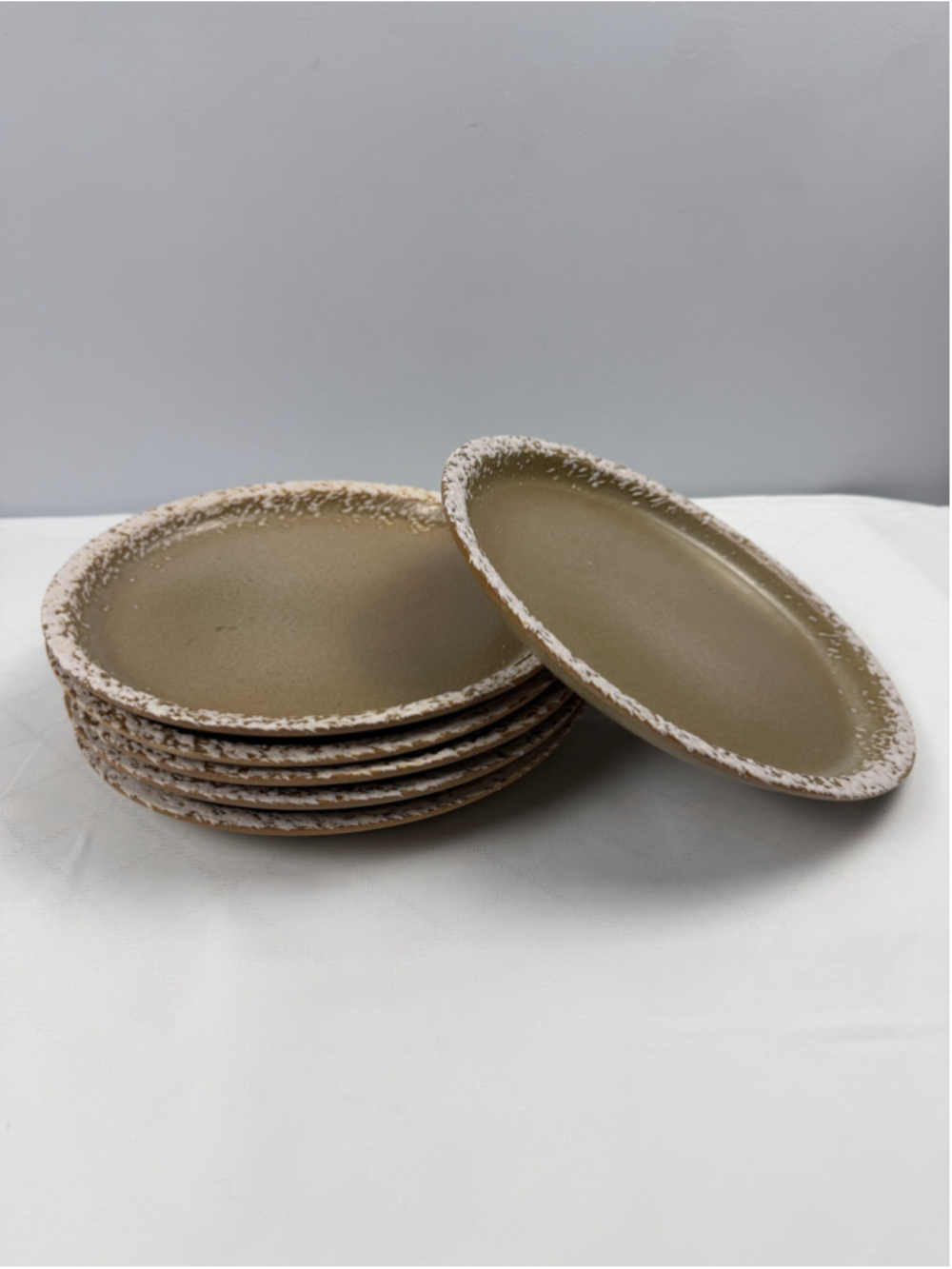 Laurentian Pottery Dinnerware Set Brown White Speckled Plates set of 6